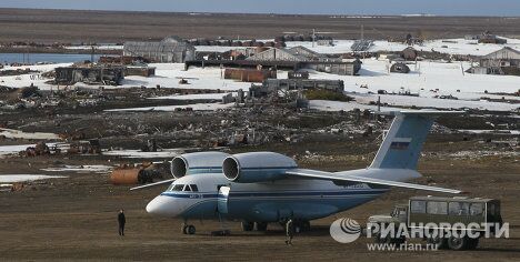 Российская экспедиция на Землю Франца Иосифа по поиску следов пропавшей в 1914 году Арктической экспедиции Брусилова-Альбанова. Российская экспедиция на Землю Франца Иосифа по поиску следов пропавшей в 1914 году Арктической экспедиции Брусилова-Альбанова.