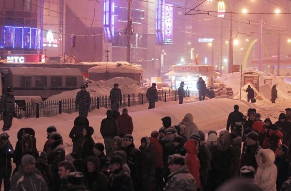 Обрушение кровли в сетевом магазине О'кей в Санкт-Петербурге Обрушение кровли в сетевом магазине О'кей в Санкт-Петербурге