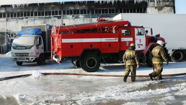 Последствия пожара на складе в Перми Последствия пожара на складе в Перми