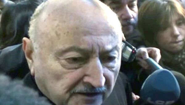 Мы предстанем перед судом в нужные сроки - адвокат Жака Ширака Мы предстанем перед судом в нужные сроки - адвокат Жака Ширака