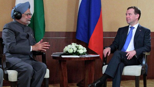 Президент РФ Д.Медведев встретился с премьер-министром Индии М.Сингхом Президент РФ Д.Медведев встретился с премьер-министром Индии М.Сингхом