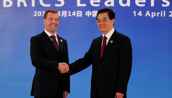 Президент РФ Д.Медведев на саммите лидеров БРИКС в Китае Президент РФ Д.Медведев на саммите лидеров БРИКС в Китае