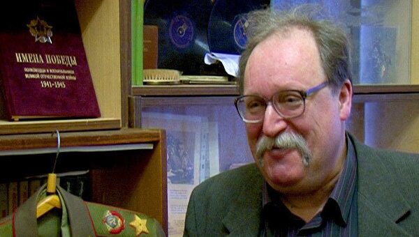 Внук Рокоссовского превратил свою квартиру в домашний музей маршала Внук Рокоссовского превратил свою квартиру в домашний музей маршала