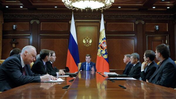 Дмитрий Медведев проводит совещание по вопросам судебной системы Дмитрий Медведев проводит совещание по вопросам судебной системы