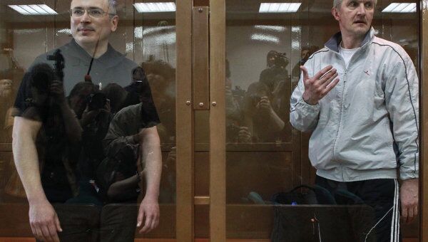Рассмотрение кассационной жалобы на приговор Михаилу Ходорковскому и Платону Лебедеву в Мосгорсуде Рассмотрение кассационной жалобы на приговор Михаилу Ходорковскому и Платону Лебедеву в Мосгорсуде