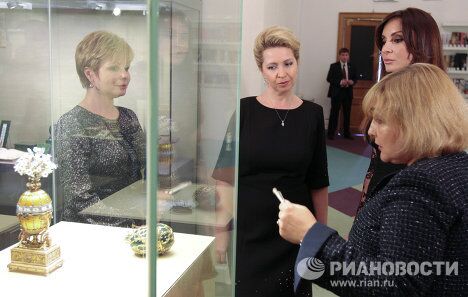 Светлана Медведева и Мехрибан Алиева на выставке Карла Фаберже в Кремле Светлана Медведева и Мехрибан Алиева на выставке Карла Фаберже в Кремле
