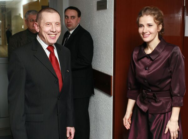 Церемония вручения премии «Своя колея» прошла в концертной студии «Останкино» в Москве Церемония вручения премии «Своя колея» прошла в концертной студии «Останкино» в Москве