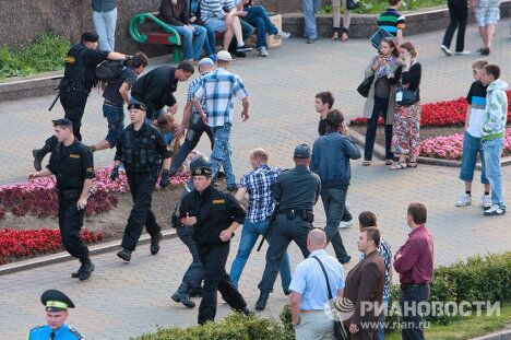 Акция белорусской оппозиции Революция через социальную сеть в Минске Акция белорусской оппозиции Революция через социальную сеть в Минске