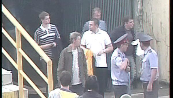 Идентифицирован негодяй, бросивший банан в Роберто Карлоса Идентифицирован негодяй, бросивший банан в Роберто Карлоса