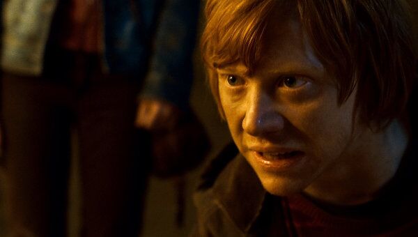 Кадр из фильма Гарри Поттер и дары смерти. Часть 2 Кадр из фильма Гарри Поттер и дары смерти. Часть 2
