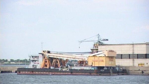 Судоподъемный кран Могучий, который оправлен на подъем Булгарии Судоподъемный кран Могучий, который оправлен на подъем Булгарии
