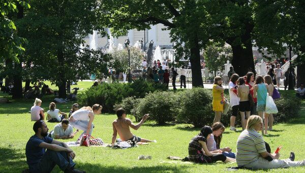 Отдых в центре Москвы. Архив Отдых в центре Москвы. Архив