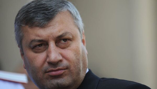 Президент Южной Осетии Эдуард Кокойты Президент Южной Осетии Эдуард Кокойты