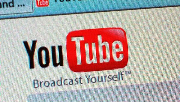 YouTube YouTube