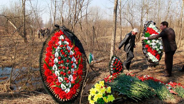 На месте авиакатастрофы под Смоленском. День третий На месте авиакатастрофы под Смоленском. День третий