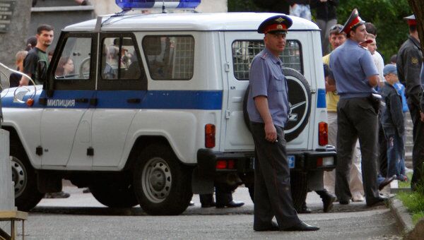 Сотрудники правоохранительных органов на месте ЧП Сотрудники правоохранительных органов на месте ЧП