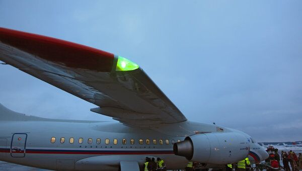 Первый пассажирский рейс реактивного самолета Ан-148. Архив Первый пассажирский рейс реактивного самолета Ан-148. Архив