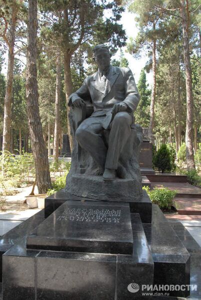 Баку – Аллея почетного захоронения Баку – Аллея почетного захоронения