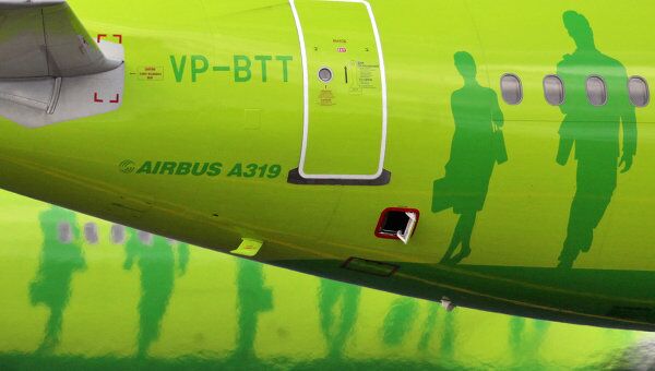Самолет А-319 авиакомпании S7 (Сибирь) Самолет А-319 авиакомпании S7 (Сибирь)