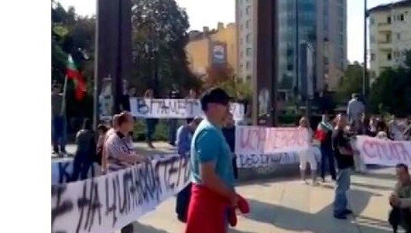 На антицыганские акции вышли футбольные фанаты – житель Софии На антицыганские акции вышли футбольные фанаты – житель Софии