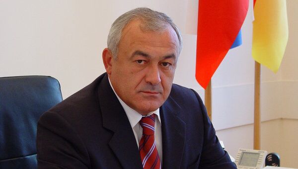Глава республики Северная Осетия Таймураз Мамсуров Глава республики Северная Осетия Таймураз Мамсуров