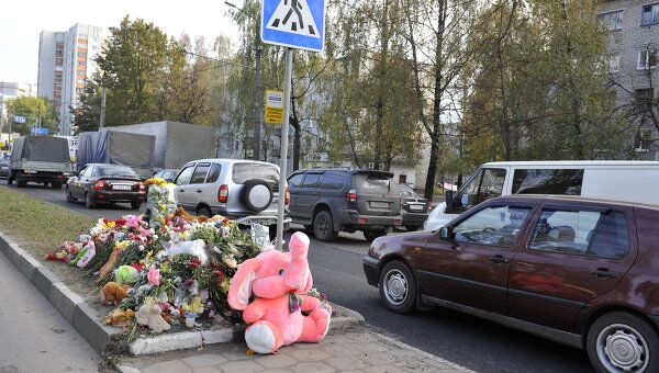 Место ДТП в Брянске, где погибла трехлетняя Соня Сивакова. Архив Место ДТП в Брянске, где погибла трехлетняя Соня Сивакова. Архив
