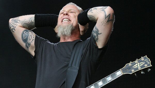 Лидер группы Metallica Джеймс Алан Хэтфилд (James Hetfield), архивное фото Лидер группы Metallica Джеймс Алан Хэтфилд (James Hetfield), архивное фото