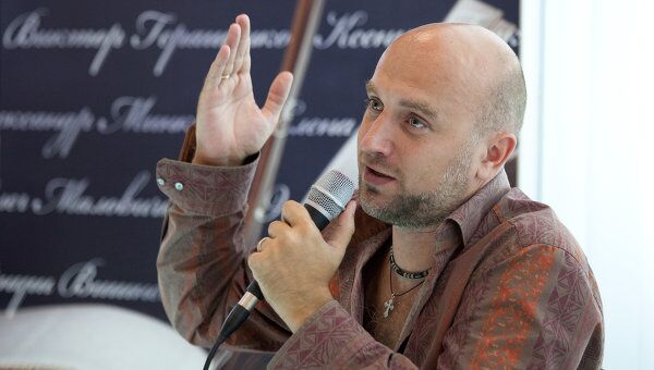Писатель Захар Прилепин Писатель Захар Прилепин