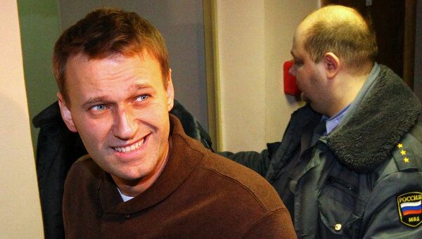 Блогер А.Навальный доставлен в Тверской суд Москвы Блогер А.Навальный доставлен в Тверской суд Москвы
