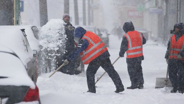 Сильный снегопад в Москве Сильный снегопад в Москве