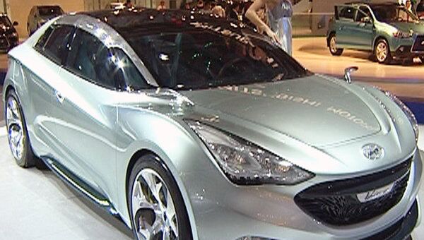 Машиной будущего от Hyundai можно управлять с помощью жестов и голоса Машиной будущего от Hyundai можно управлять с помощью жестов и голоса