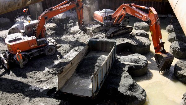 Строительство моста на остров Русский во Владивостоке. Архив Строительство моста на остров Русский во Владивостоке. Архив