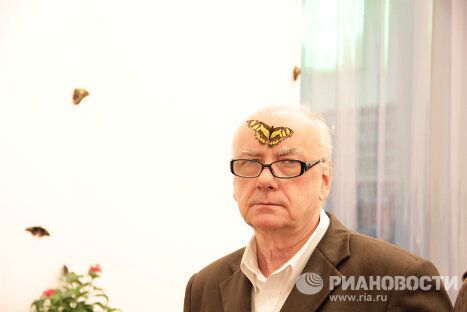 Ретроспективная выставка самого дорогого художника Дэмиена Херста в Лондоне Ретроспективная выставка самого дорогого художника Дэмиена Херста в Лондоне