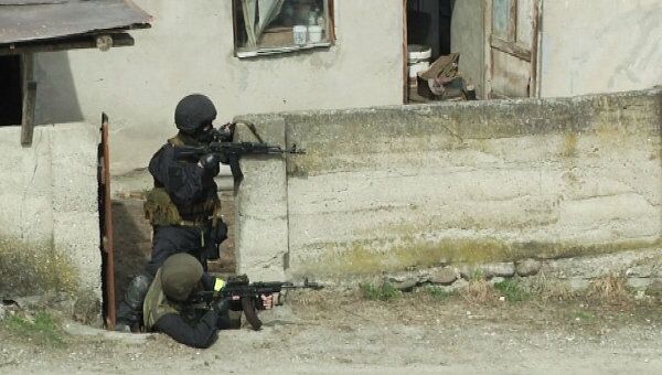 Спецоперация по захвату боевиков в Кабардино-Балкарии. Архивное фото Спецоперация по захвату боевиков в Кабардино-Балкарии. Архивное фото
