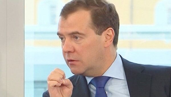 Медведев не поверил данным об уголовном прошлом бизнеса в РФ Медведев не поверил данным об уголовном прошлом бизнеса в РФ