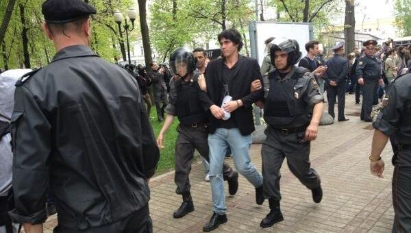 Акция на Чистых прудах в Москве Акция на Чистых прудах в Москве