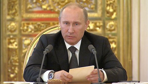 Путин в бюджетном послании объяснил, почему опасно повышать налоги Путин в бюджетном послании объяснил, почему опасно повышать налоги