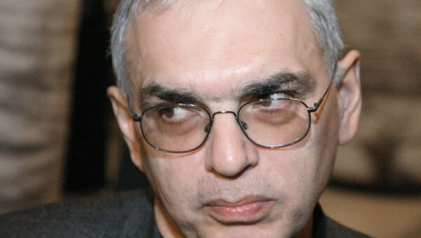 Режиссер Карен Шахназаров Режиссер Карен Шахназаров