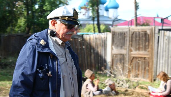 Никита Михалков на съемочной площадке фильма по мотивам прозы Бунина Никита Михалков на съемочной площадке фильма по мотивам прозы Бунина