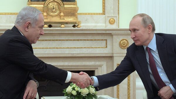 Президент РФ Владимир Путин и премьер-министр Израиля Биньямин Нетаньяху во время встречи Президент РФ Владимир Путин и премьер-министр Израиля Биньямин Нетаньяху во время встречи