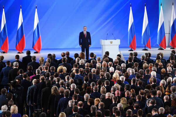 Президент РФ Владимир Путин выступил с ежегодным посланием Федеральному Собранию Президент РФ Владимир Путин выступил с ежегодным посланием Федеральному Собранию