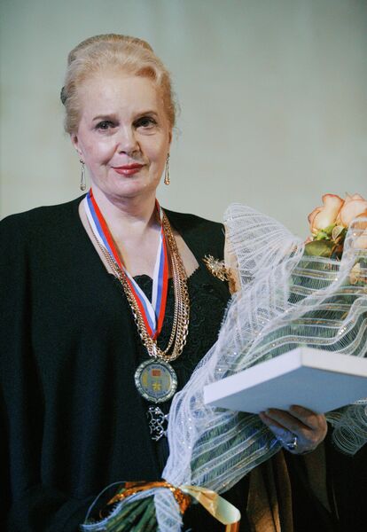 Элина Быстрицкая Элина Быстрицкая