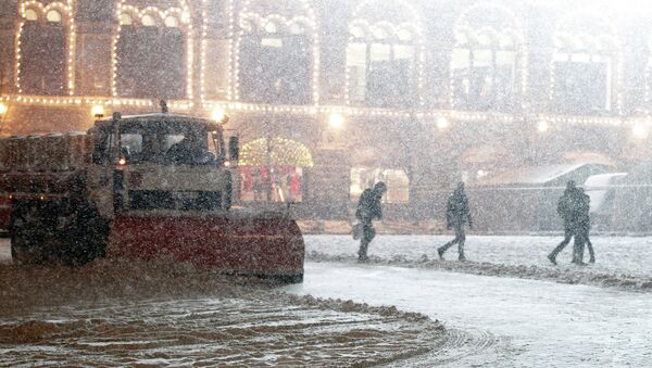 Сильный снегопад в Москве Сильный снегопад в Москве