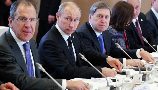 В.Путин на саммите Россия-ЕС в Брюсселе В.Путин на саммите Россия-ЕС в Брюсселе