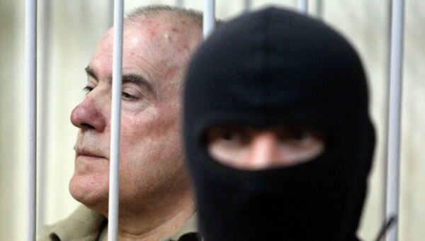 Бывший начальник департамента внешнего наблюдения МВД Украины Алексей Пукач на заседании суда в Киеве Бывший начальник департамента внешнего наблюдения МВД Украины Алексей Пукач на заседании суда в Киеве