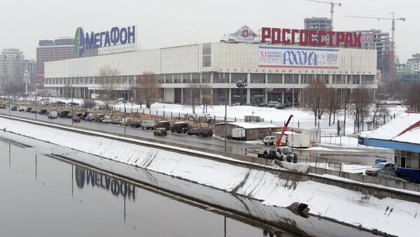 Центральный дом художника на Крымском валу в Москве. Архивное фото Центральный дом художника на Крымском валу в Москве. Архивное фото