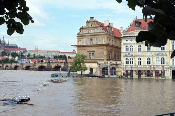 Большая вода прошла через Прагу. Наводнение в Чехии Большая вода прошла через Прагу. Наводнение в Чехии