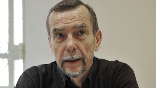 Лидер движения За права человека Лев Пономарев. Архивное фото Лидер движения За права человека Лев Пономарев. Архивное фото