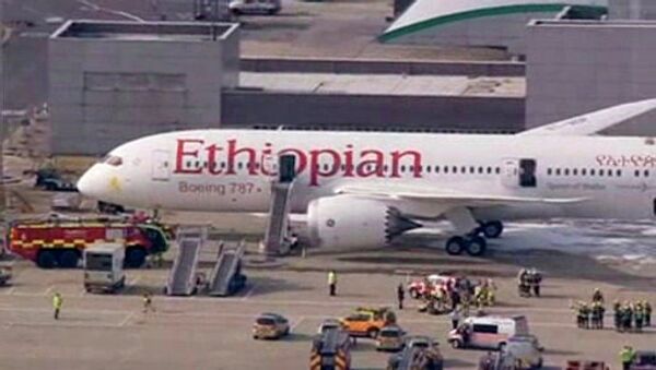 Пожар на борту Boeing Dreamliner в Хитроу Пожар на борту Boeing Dreamliner в Хитроу