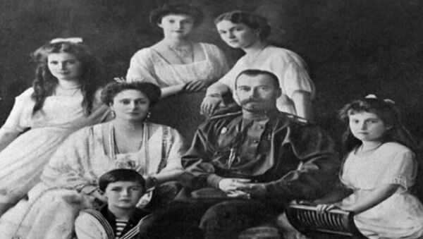 Архивные кадры к 95-летию со дня расстрела Николая II и его семьи Архивные кадры к 95-летию со дня расстрела Николая II и его семьи